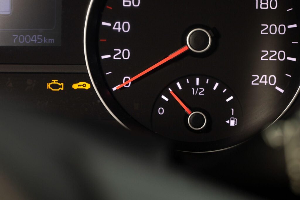 7 sinais de que seu carro precisa de manutenção urgente